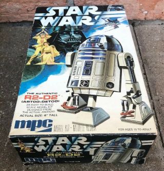 Vintage 1977 Mpc Star Wars R2 - D2 6” Model Figure Kit 1 - 1912 Droid