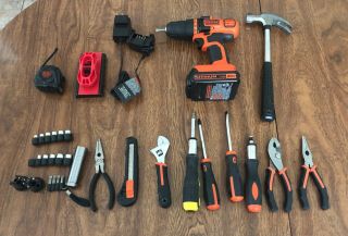 Black And Decker Tool Set With Cordless Electric Screwdriver And Bag