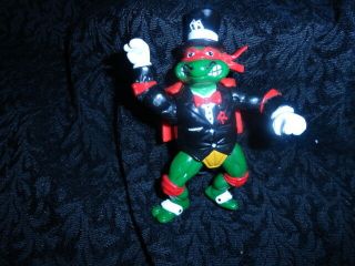 Teenage Mutant Ninja Turtles Raphael The Magician Action Figure -