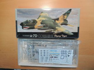 Fujimi 1/72 Vought A - 7d Corsair Ii `flying Tiger 