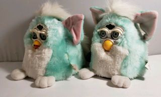 Furby 2 Furby Babies Model 70 - 940 Turquoise & White 1999 No Box Not. 4