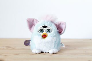 1999 1st Gen Furby Babies 70 - 940 Baby Blue With Pink Mohawk