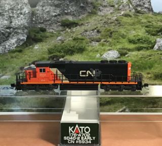 N Scale Kato 176 - 4702 Sd40 - 2 (early) Canadian National Dcc Equipped Locomotive
