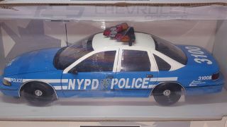 1/18 Ut York Police Department Nypd Chevrolet Caprice