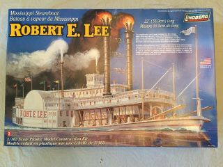 1/163 Mississippi Steamboat Robert E.  Lee Lindberg 70864 Opened Box