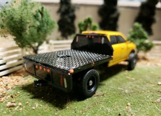 2017 1/64 Custom Built Dodge Ram Flat Bed Hemi 4x4 Truck Ertl Farm Cummins Dcp
