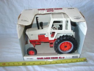 Case Agri King 970 Farm Tractor 1:16 Scale Ertl Wide Front White Toy
