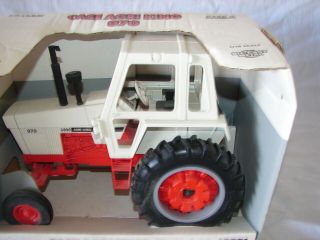 CASE AGRI KING 970 FARM TRACTOR 1:16 SCALE ERTL WIDE FRONT WHITE TOY 3