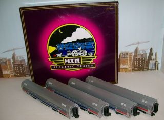Mth O Gauge No.  20 - 6532 Set Of 4 Septa Amfleet Passenger Cars In The Box