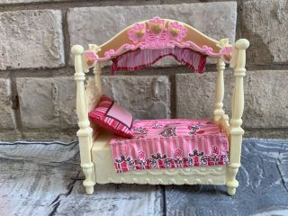 Fisher Price Mattel Doll House Furniture Canopy Bed 2009 T1