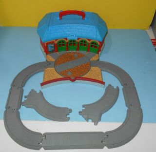 Thomas The Train Station Depot Roundhouse Take Along N Play Tidmouth Shed Track