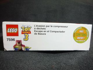 LEGO Toy Story Trash Compactor Escape 7596 3