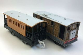 Toby & Henrietta Thomas & Friends Trackmaster Train Motorized Railway 2