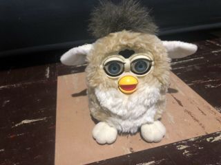 Furby 70 - 800 Series 1 Tiger Electronic Toy