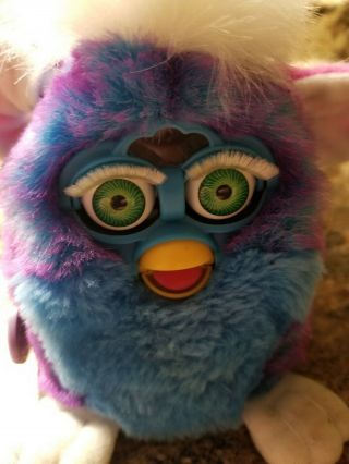 1999 Furby (Tiger) Baby with tags.  colors.  but Doesnt Talk 2