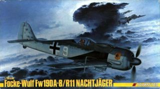 Trimaster 1:48 Focke - Wulf Fw190a - 8/ R11 Nachtjager Model Kit Mab - 107u