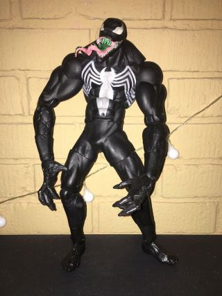 Toybiz Marvel Legends Icons Action Figure 12 " Venom 12 " Inch