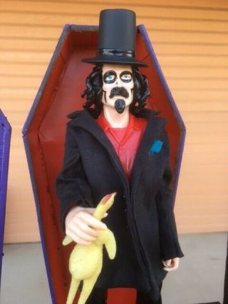SVENGOOLIE 1/6 Scale Action Figure Johnny West body and Wood Coffin see photos 3