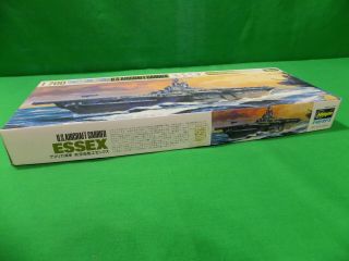 Hasegawa 1/700 WWII US Navy Aircraft Carrier USS Essex Kit 108 opened 4