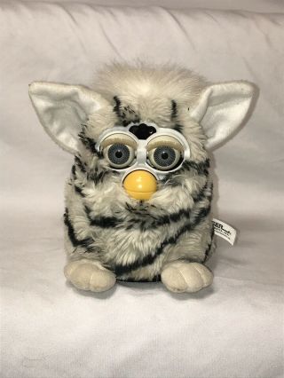 Vintage 1998 Tiger Electronics Furby Model 70 - 800 “not Working”