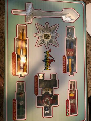 TOYNAMI 30th Anniversary VOLTRON Set 5 LIONS COMBINE WITH LIGHTS & SOUNDS NRFB 2
