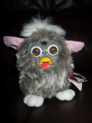 Vintage 1998 Furby Tiger Electronics Model 70 - 800 Gray & White With Tag