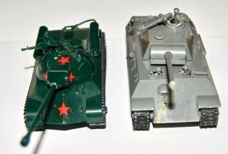 2 Vintage World War Two Tank Model Kit Built,  Panther Ausf G And Stalin Is - 3