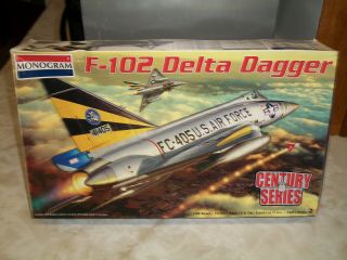 Monogram 1/48 Scale Convair F - 102 Delta Dagger