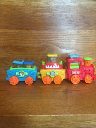 Fisher - Price Press And Go Circus Train With Peek - A - Boo Blocks 2004