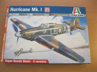 Italeri 1/48 Hawker Hurricane Mk I 2705 Plastic Model Kit W/extras