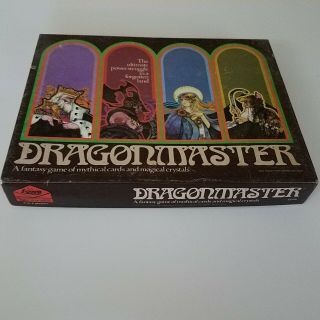 Vintage 1981 Milton Bradley / E.  S.  Lowe Dragonmaster Fantasy Card Game Complete