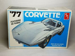 1/25 Amt 1977 Chevrolet Corvette Unsealed Model Kit