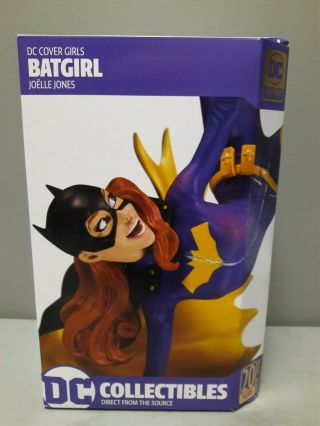 DC COLLECTIBLES DC COMICS COVER GIRLS BATGIRL LIMITED EDITION STATUE 1164/5000 2