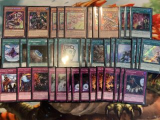 Yugioh Complete True Draco Deck,  Ultra Pro Sleeves Tournament Ready Holo Rare