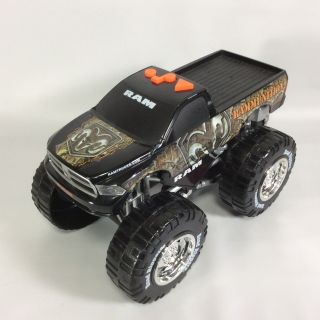 Dodge Ram Road Rippers Toy Monster Trucks Rammunation Camo 2013 Toy State Ts1306