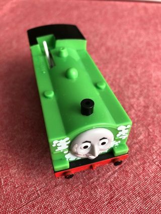 Trackmaster Thomas & Friends Motorized Train Engine Duck
