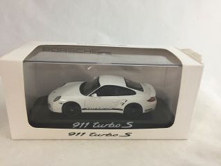 1/43 Minichamps Porsche 911 Turbo S (997),  White Map 043 110 25
