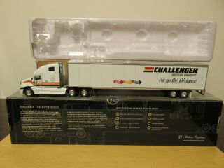 Tonkin 1:53 Challenger Motor Freight Freightliner Columbia W/ 53 