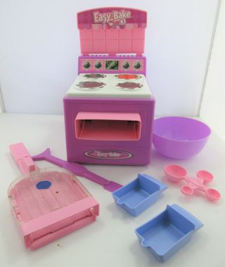 Hasbro Easy Bake Oven Child Kitchen Cook Accessories 2006 Magicool