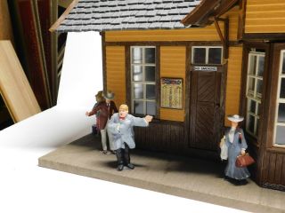 G Scale - POLA LGB - Canyon City Passenger Station Building for Train Layout 4