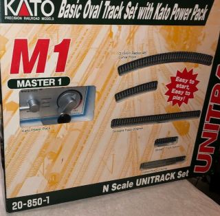 Kato N Scale 20 - 850 - 1 Unitrack Set W Transformer M1 Master Oval Track