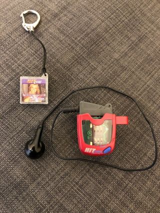 VINTAGE TIGER ELECTRONICS HIT CLIPS MUSIC PLAYER W/ Britney Spears Stronger 2