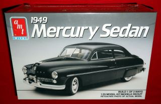 Vintage - 1991 Amt - 1949 Mercury " Sedan " Model Kit 1/25