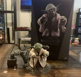 Hot Toys Yoda 1/6 Scale - Star Wars - Empire - Mms369