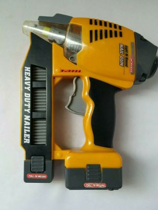2003 Lanard Workman Power Nail Gun Lights Sound Plastic Kids Pretend Toy Battery