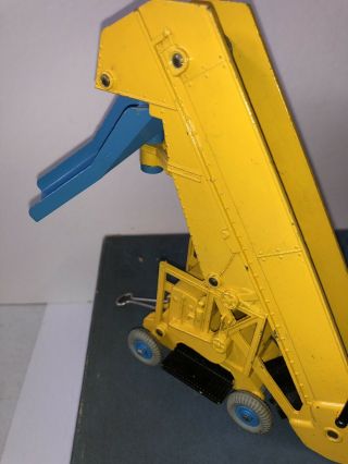 Early Vintage Dinky Toys Elevator Loader No 564 W/ Blue Box Minty 50564 4