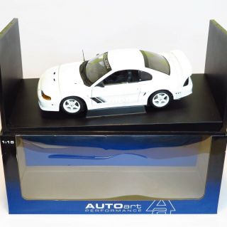 Autoart Performance - Ford Mustang Saleen S351 - 1/18 72720