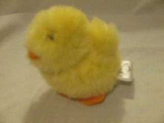 Lee Middleton Doll Yellow Baby Chick Plush Sits 3.  5 " Stuffed Animal
