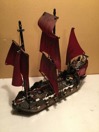 Lego Pirates Of The Caribbean Set 4195 Queen Anne 