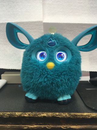 2016 Furby Connect Blue Bluetooth Interactive Talking Animated Toy Great Shape